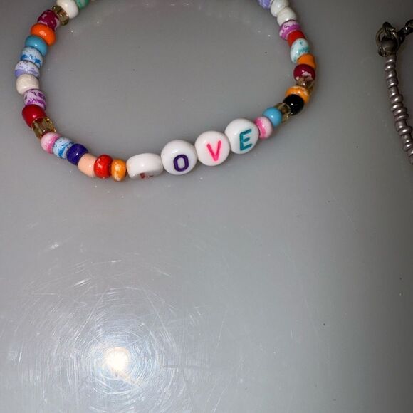 CHILDRENS ELEPHANT NECKLACE AND BRACELET - Picture 2 of 3